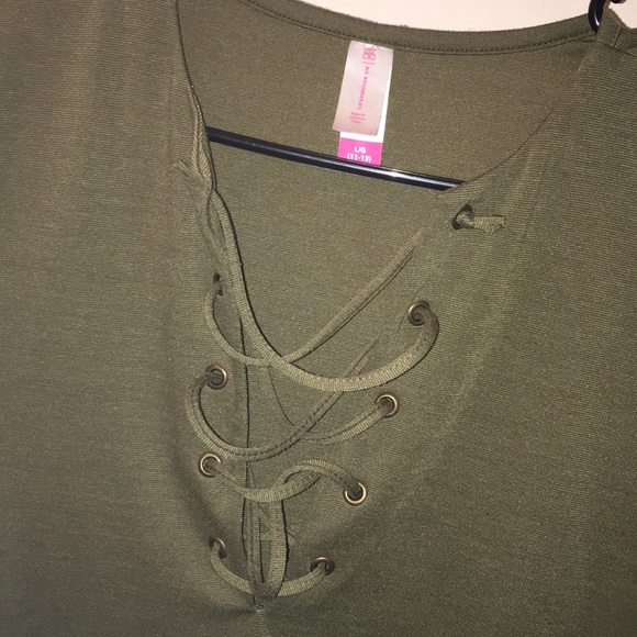 Dress - Picture 2 of 3